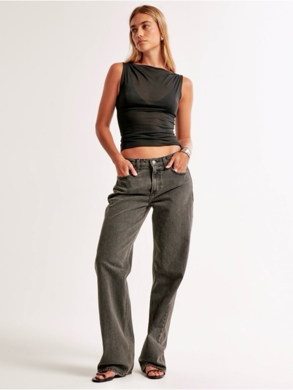 Abercrombie & Fitch Women's Low Rise Baggy Jeans